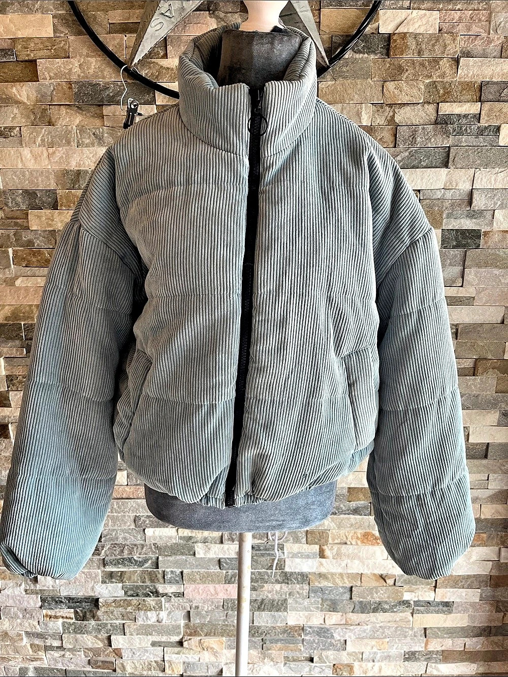 Striped Puffer Jacket in blue Like New